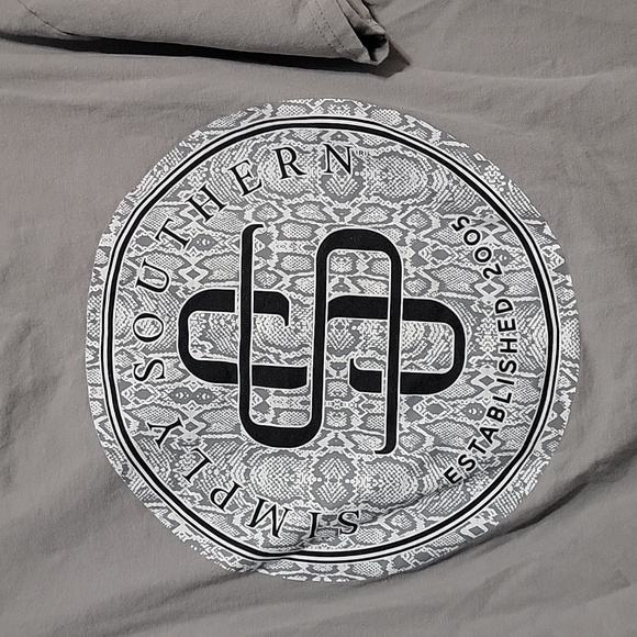 WOMENS SIMPLY SOUTHERN T-SHIRT COLOR GREY SHORT SLEEVES SIZE M LOGO - Picture 4 of 5
